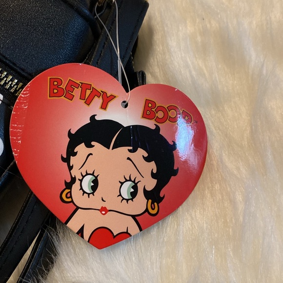 Betty Boop NWT ADJUSTABLE SHOULDER CROSSBODY STRAP BAG - Picture 7 of 7